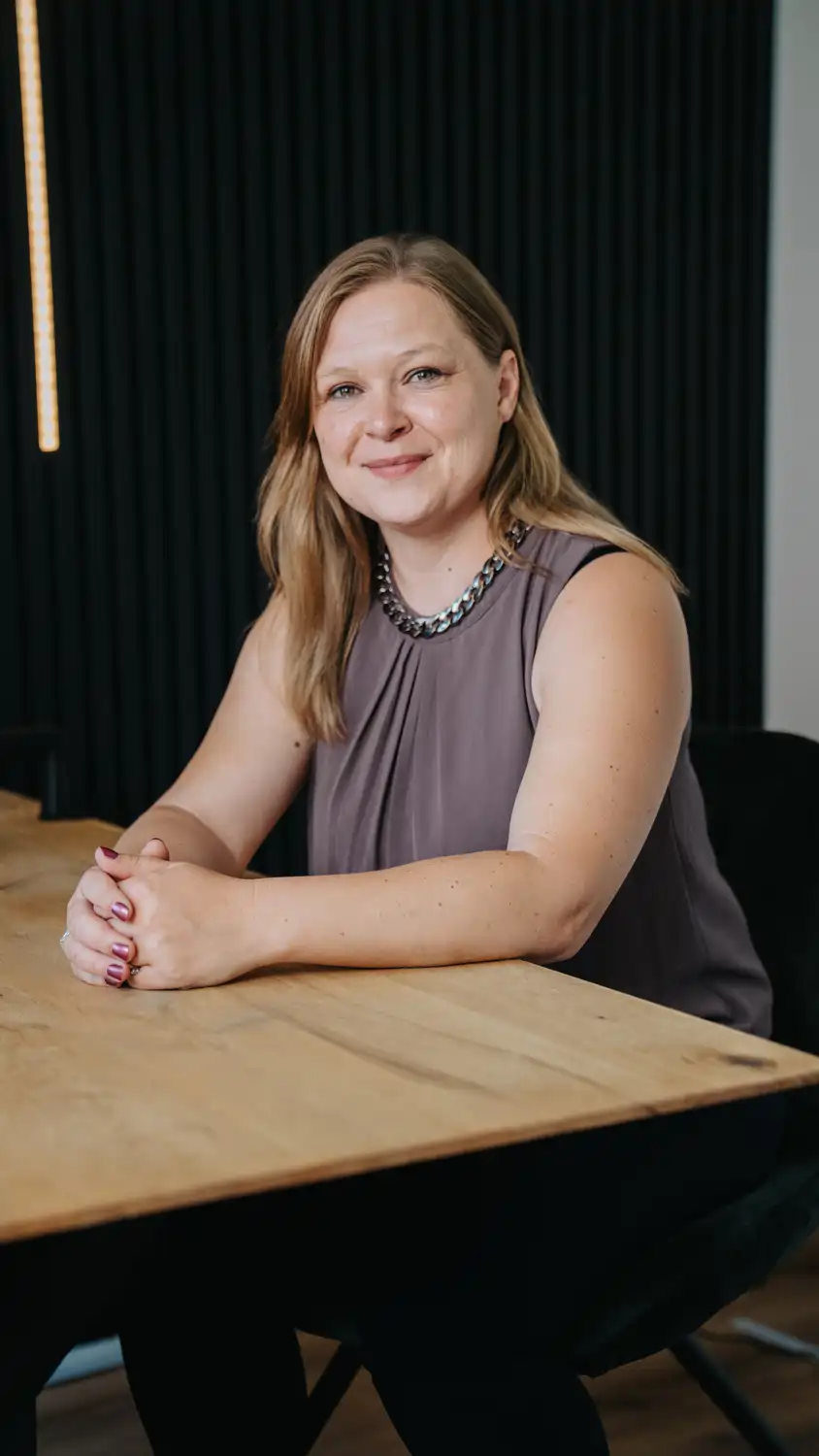 Pay Solution - Lohn und Gehalt - Theresa Gudat